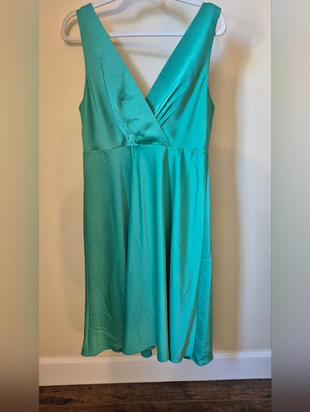 J. Crew Emerald Green Sofia V- Neck Dress Size 12 Wedding Guest Cocktail